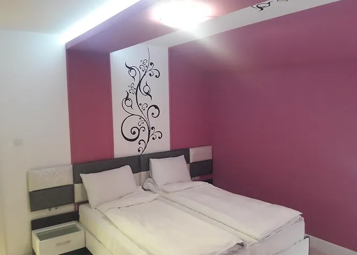 Shishkova 3 شقة *