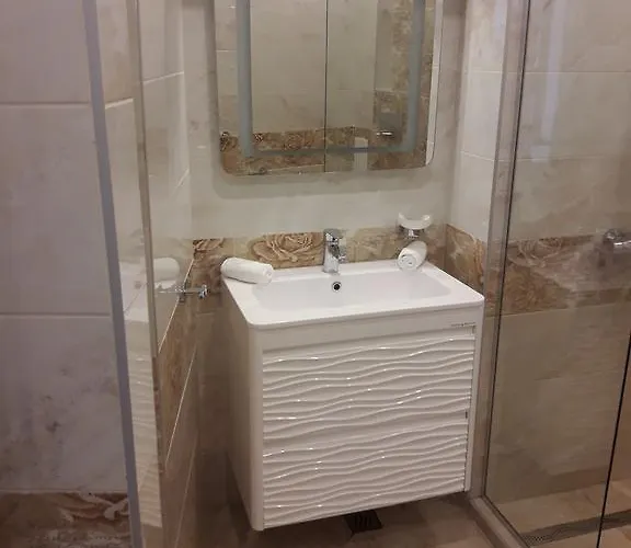 شقة Shishkova 3 *