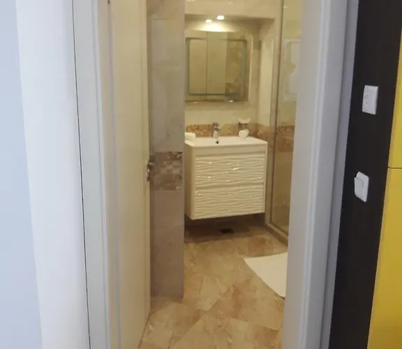 شقة Shishkova 3 فارنا